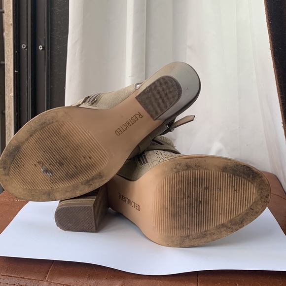 Open-Toe Heeled Booties - Picture 5 of 5